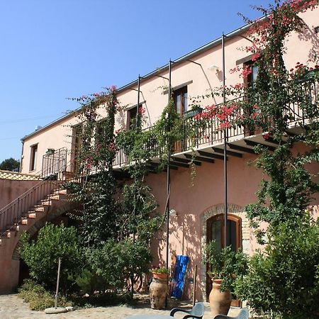 Agriturismo Case Tabarani Collesano Bagian luar foto