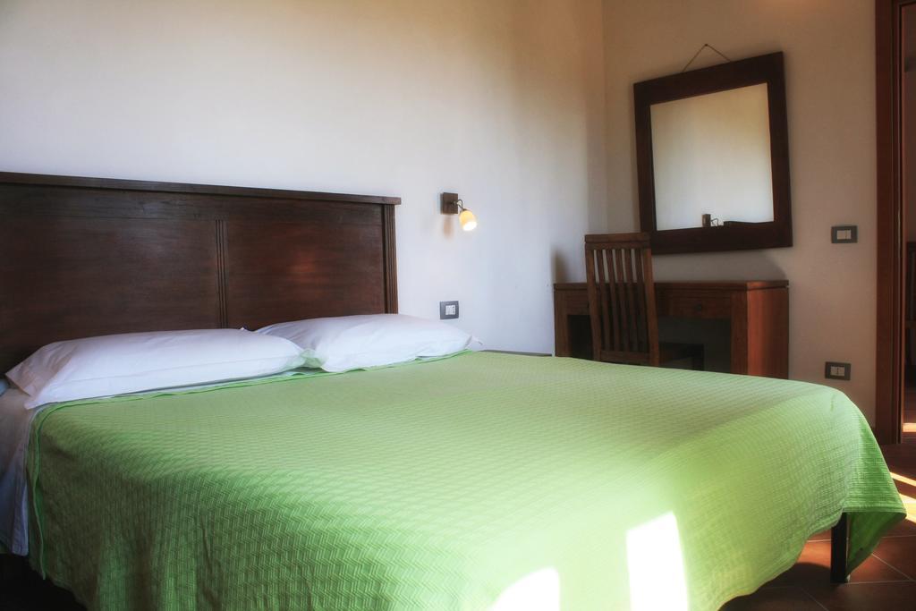 Agriturismo Case Tabarani Collesano Bagian luar foto
