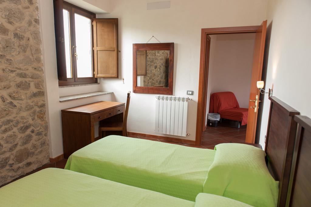 Agriturismo Case Tabarani Collesano Bagian luar foto