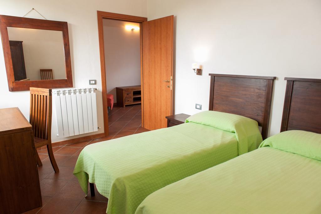 Agriturismo Case Tabarani Collesano Bagian luar foto